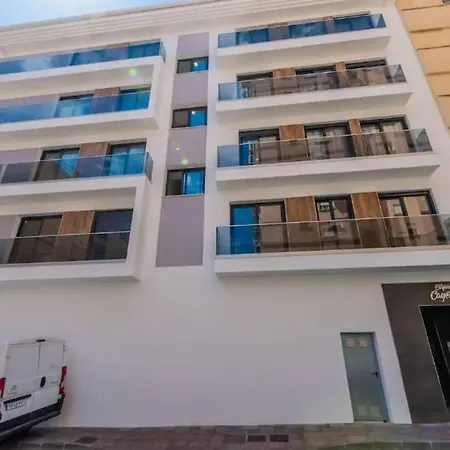 Lxr Lombok 2hab Junto Al Mar * Fuengirola